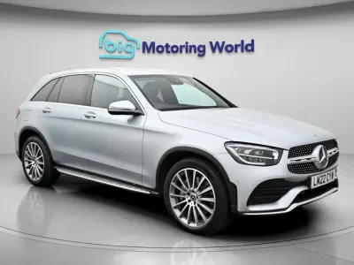 Käytetty Mercedes GLC220 AMG line 194 HP (142 kW) 2022 Hopea Katumaasturi