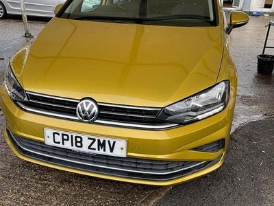 Used VW Golf Sportsvan SE 2018 Yellow MPV