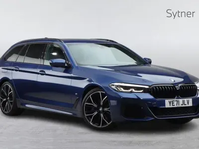 Used BMW 520 M Sport 187 HP (137 kW) 2021 Blue Estate