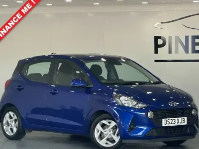 Used Hyundai i10 SE 66 HP (48 kW) 2023 Blue Hatchback