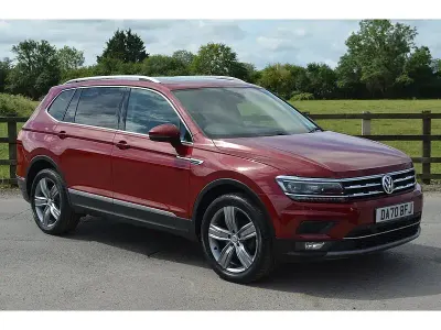 Used VW Tiguan Allspace SEL 150 HP (110 kW) 2020 Red SUV