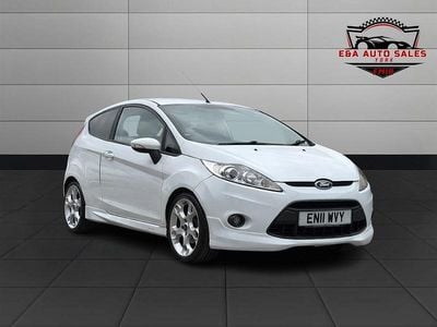 Usado Ford Fiesta Zetec 2011 Branco Citadino