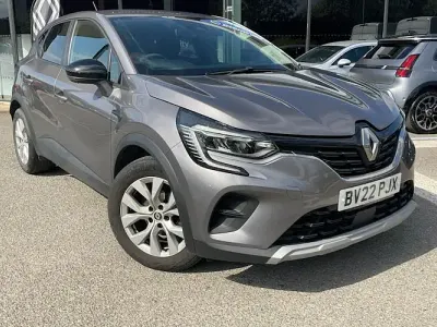 Begagnad Renault Captur Iconic 91 HK (66 kW) 2022 SUV