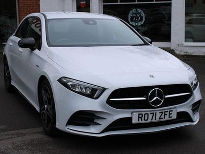 Used Mercedes A180 Executive 136 HP (100 kW) 2021 White Hatchback
