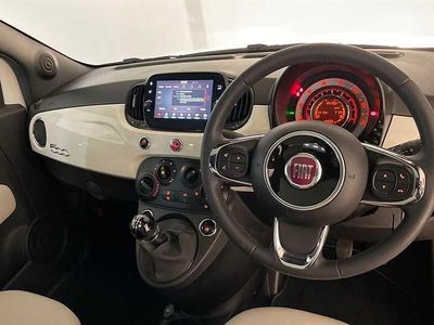 Used Fiat 500 Dolcevita 70 HP (51 kW) 2023 White Hatchback