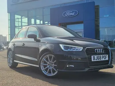 Usado Audi A1 Sportback S-Line 125 HP (91 kW) 2018 Preto Citadino