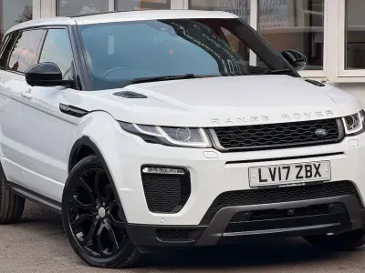 Used Land Rover Range Rover evoque HSE Dynamic 240 HP (176 kW) 2017 White Estate