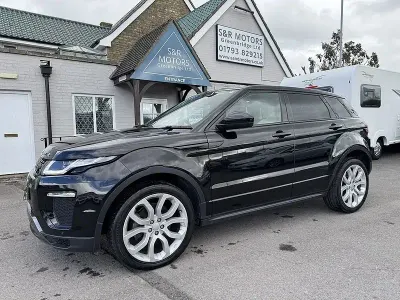 Używany Land Rover Range Rover evoque HSE Dynamic 2018 Czarny Kombi