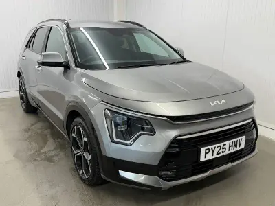 Used Kia Niro 2025 Silver SUV