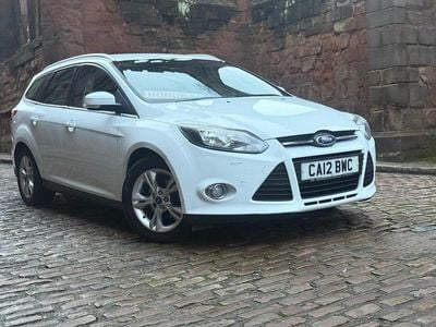 White Used 2012 Ford Focus Zetec Estate | £2,499 (Fair price)