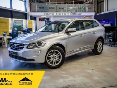 Second-hand Volvo XC60 SE Lux 181 CP (133 kW) 2015 Argintiu SUV