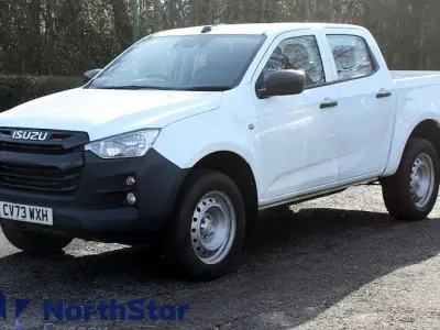 Used Isuzu D-Max 165 HP (121 kW) 2023 White Pickup