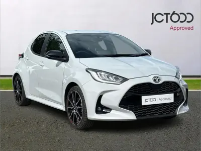 Used Toyota Yaris Sport 113 HP (83 kW) 2023 Grey Hatchback