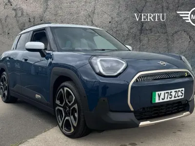 Used Mini Aceman Exclusive 160 kW (218 HP) 2026 Indigo sunset blue SUV