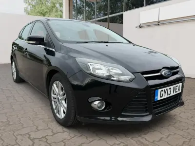 Second-hand Ford Focus Titanium 2013 Negru Hatchback