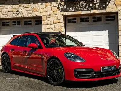 Usado Porsche Panamera 2021 Vermelho Carrinha