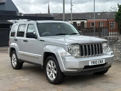 Used Jeep Cherokee Limited 174 HP (127 kW) 2010 Silver SUV