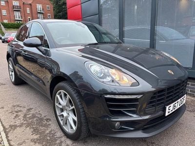 Porsche Macan S