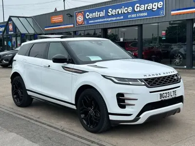 Używany Land Rover Range Rover evoque SE Dynamic 309 KM (227 kW) 2023 Biały SUV