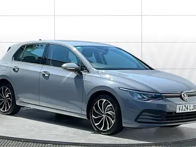 Used VW Golf VIII Life 150 HP (110 kW) 2024 Grey Hatchback