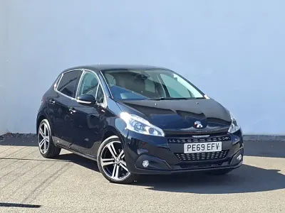 Used Peugeot 208 GT-line 109 HP (80 kW) 2019 Black Hatchback