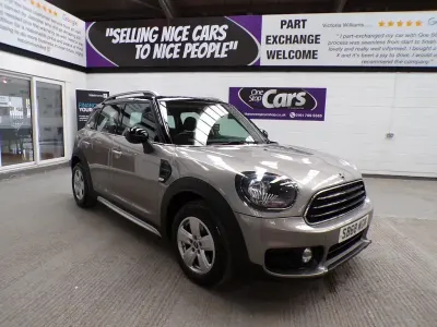 Używany Mini Cooper 2018 Srebrny Hatchback