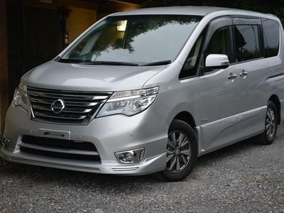 Używany Nissan Serena 2014 Srebrny Minivan
