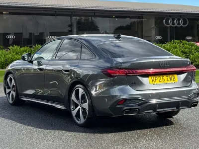 Used Audi A5 Comfort 204 HP (150 kW) 2025 Grey Sedan
