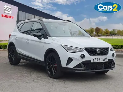 New Seat Arona Black Edition 116 HP (85 kW) 2025 White SUV