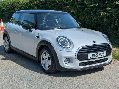 Used Mini Cooper Classic 2019 Silver Hatchback