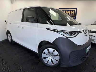 Usado VW ID. Buzz Pro 150 kW (204 HP) 2023 Branco Monovolume
