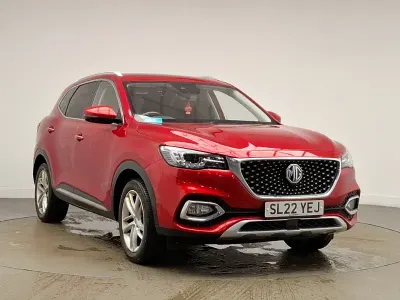 Używany MG HS Exclusive 162 KM (119 kW) 2022 Czerwony SUV