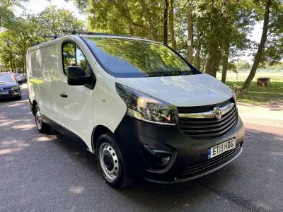 Used Vauxhall Vivaro 2019 White MPV