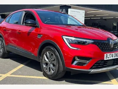 Used Renault Arkana Evolution 143 HP (105 kW) 2024 Red  SUV