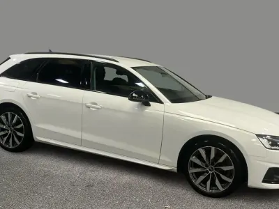 Begagnad Audi A4 Sport 150 HK (110 kW) 2023 Vit Kombi