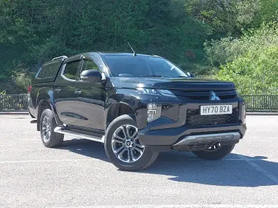 Second-hand Mitsubishi L200 2020 Negru Pickup