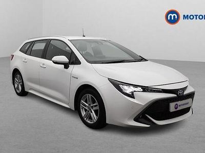 Used Toyota Corolla 184 HP (135 kW) 2021 White Estate