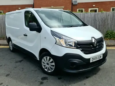 Gebraucht Renault Trafic Business 2019 Weiß Van / Kleinbus
