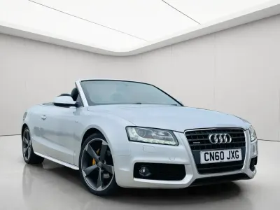 Begagnad Audi A5 Cabriolet S-Line 2010 Silver Cab