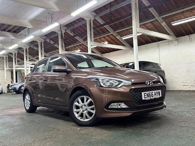 Brown Used 2017 Hyundai i20 SE Hatchback | £7,594 (Fair price)