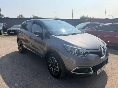 Used Renault Captur Dynamique 90 HP (66 kW) 2016 Grey/black SUV