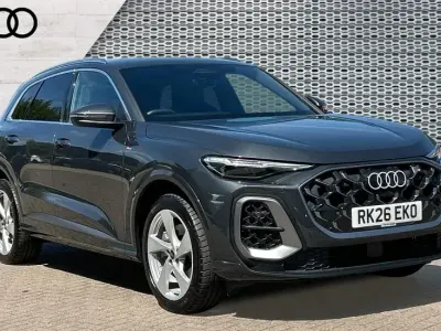 New Audi Q5 S-Line 204 HP (150 kW) 2026 Grey SUV