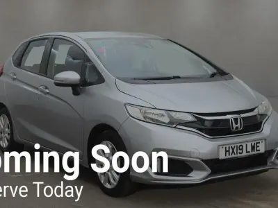 Used Honda Jazz SE 102 HP (75 kW) 2019 Silver Hatchback