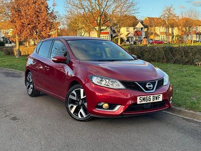 Used Nissan Pulsar Tekna 2016 Red Hatchback