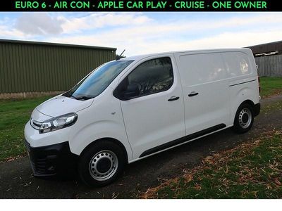 White Used 2022 Citroën Dispatch MPV | £14,990 (Fair price)