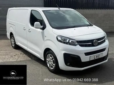 Used Vauxhall Vivaro Sportive 100 HP (73 kW) 2020 White MPV