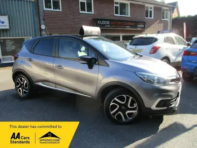 Used Renault Captur Iconic 130 HP (95 kW) 2019 Grey SUV