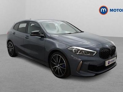 Usado BMW M135 306 CV (225 kW) 2023 Gris Utilitario