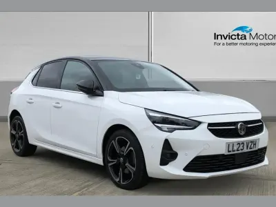 Used Vauxhall Corsa Ultimate 130 HP (95 kW) 2023 White Hatchback