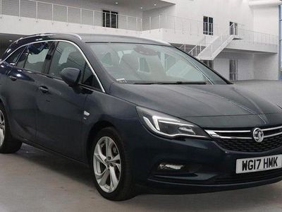 Used Vauxhall Astra SRi 136 HP (100 kW) 2017 Green Estate
